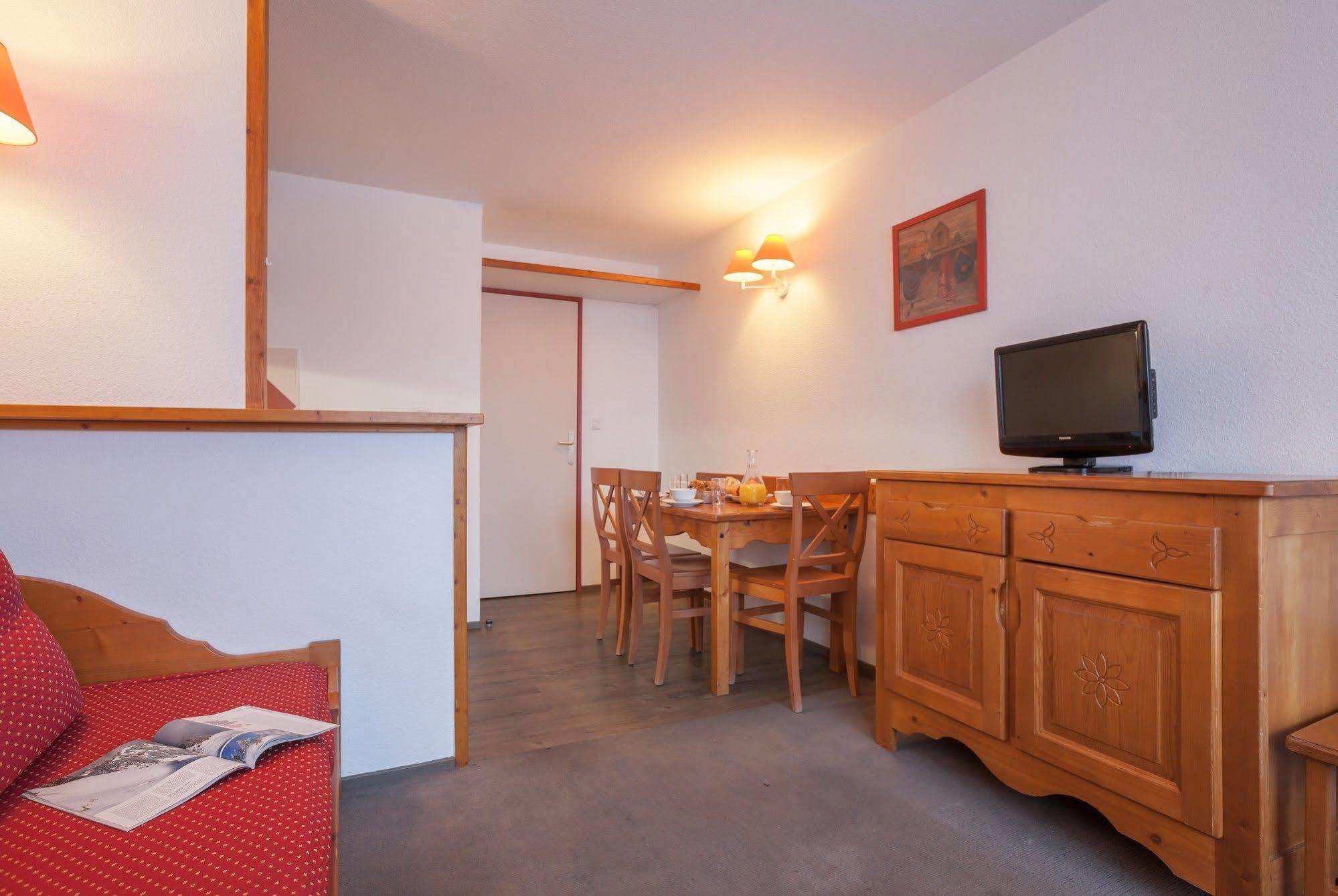 Residence Les Melezes Alpe d'Huez Exterior photo