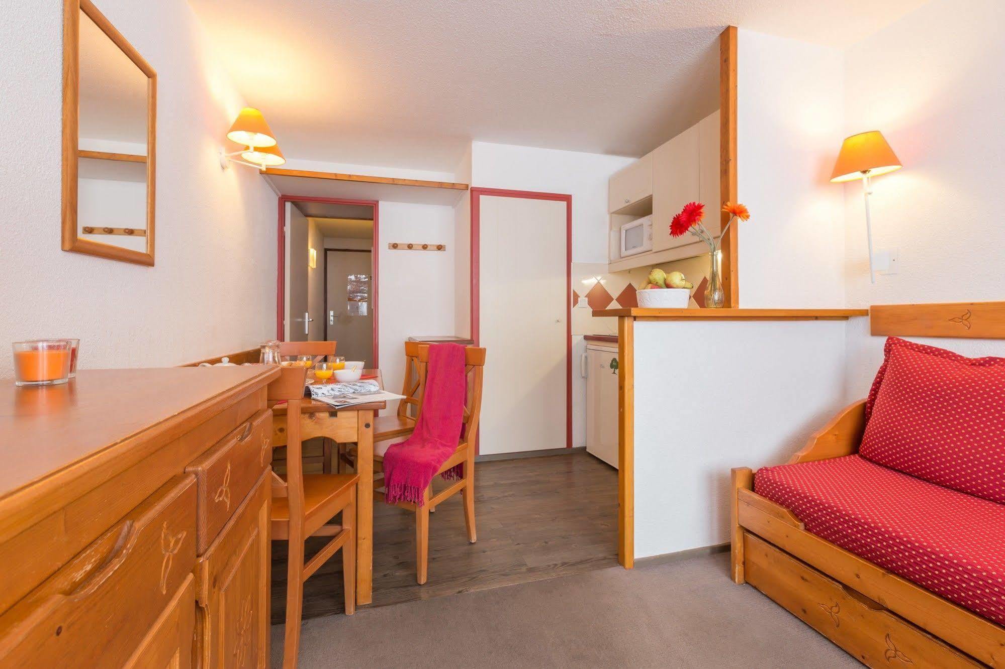 Residence Les Melezes Alpe d'Huez Exterior photo